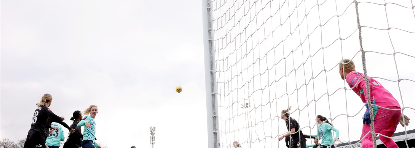 Outside the box: WSL trends in goals from distance