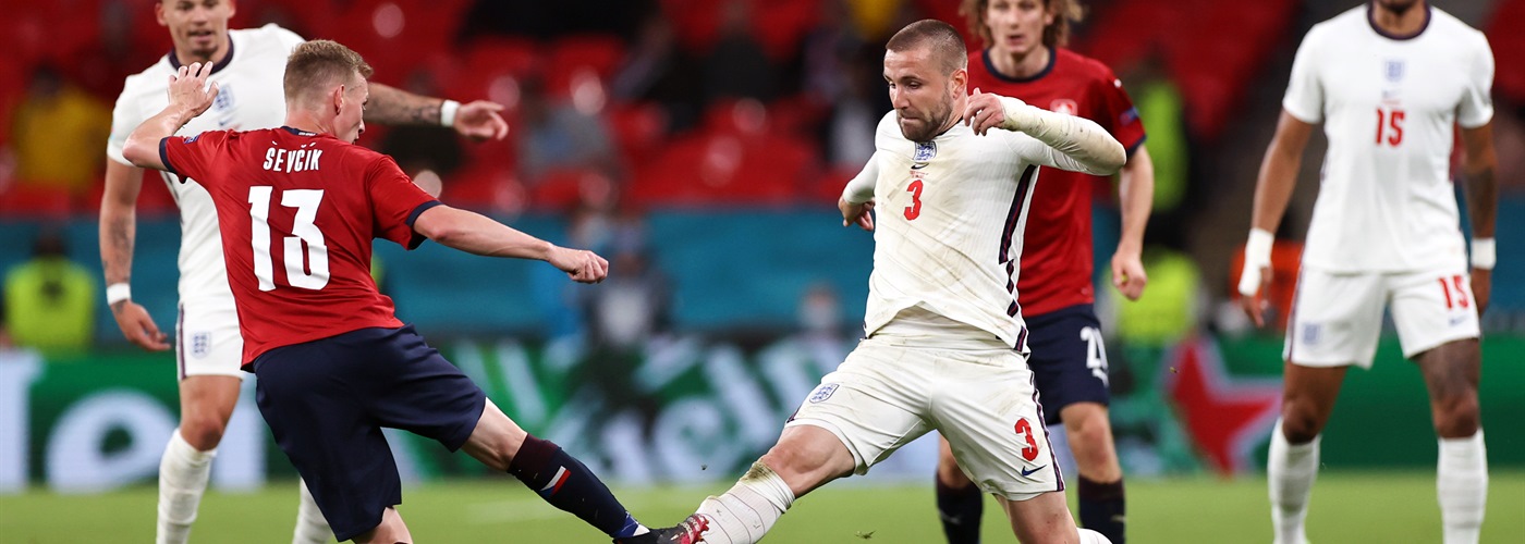 The pressing role of the wing-back in a back five